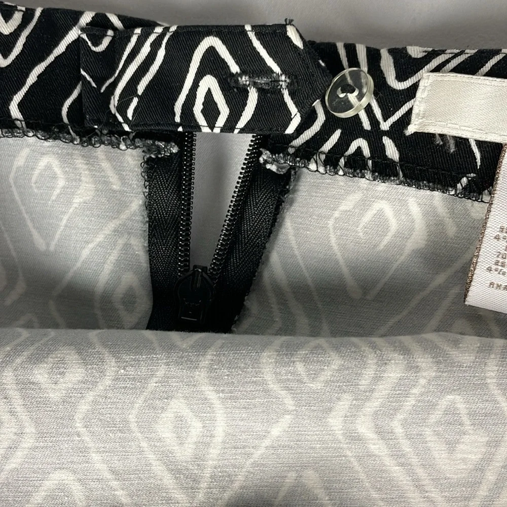 Chico’s Black and White Skirt Chico”s Size 00 Equivalent to XS - Picture 7 of 12